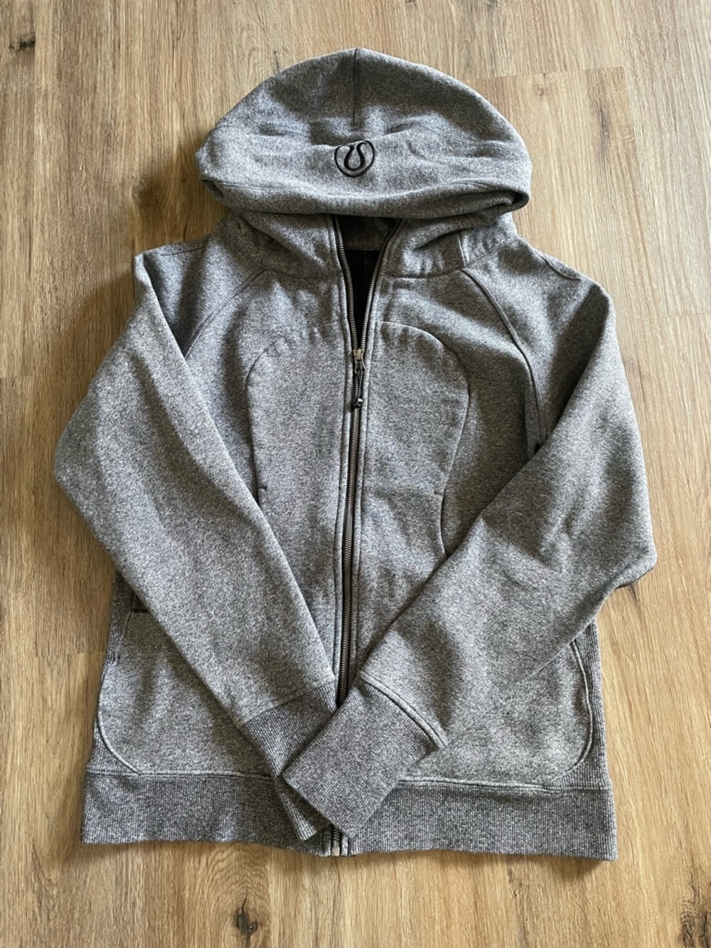 Lululemon scuba hoodie size 12